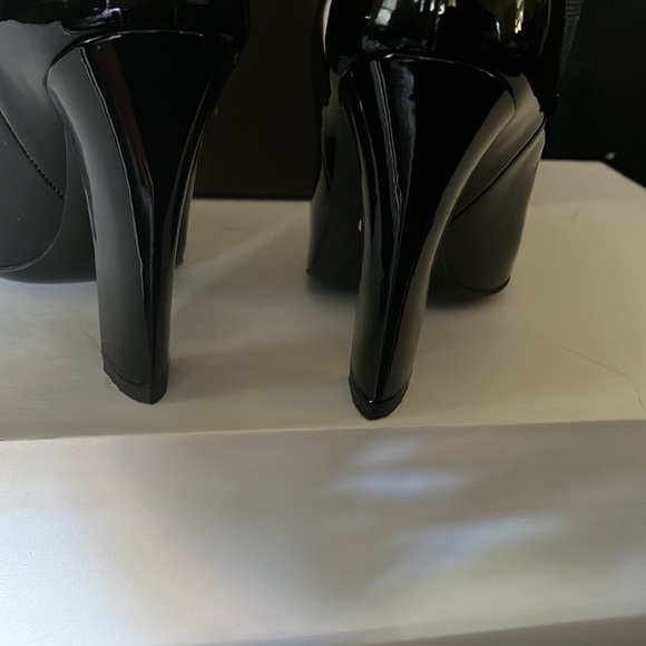 GUCCI WOMENS PATIENT LEATHER POINTED TOE HEEL PULL ON BOOTS PRE OWNED BLACK 8M - Picture 7 of 13